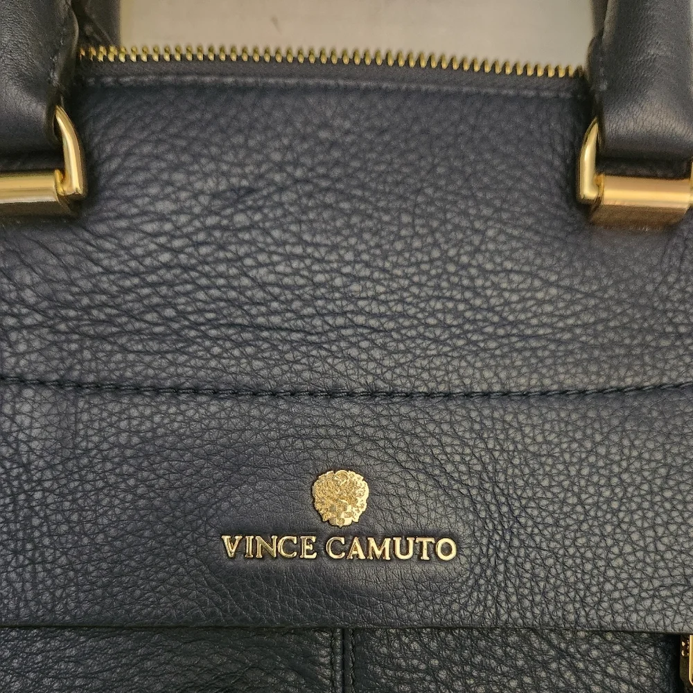 Vince Camuto vince camuto